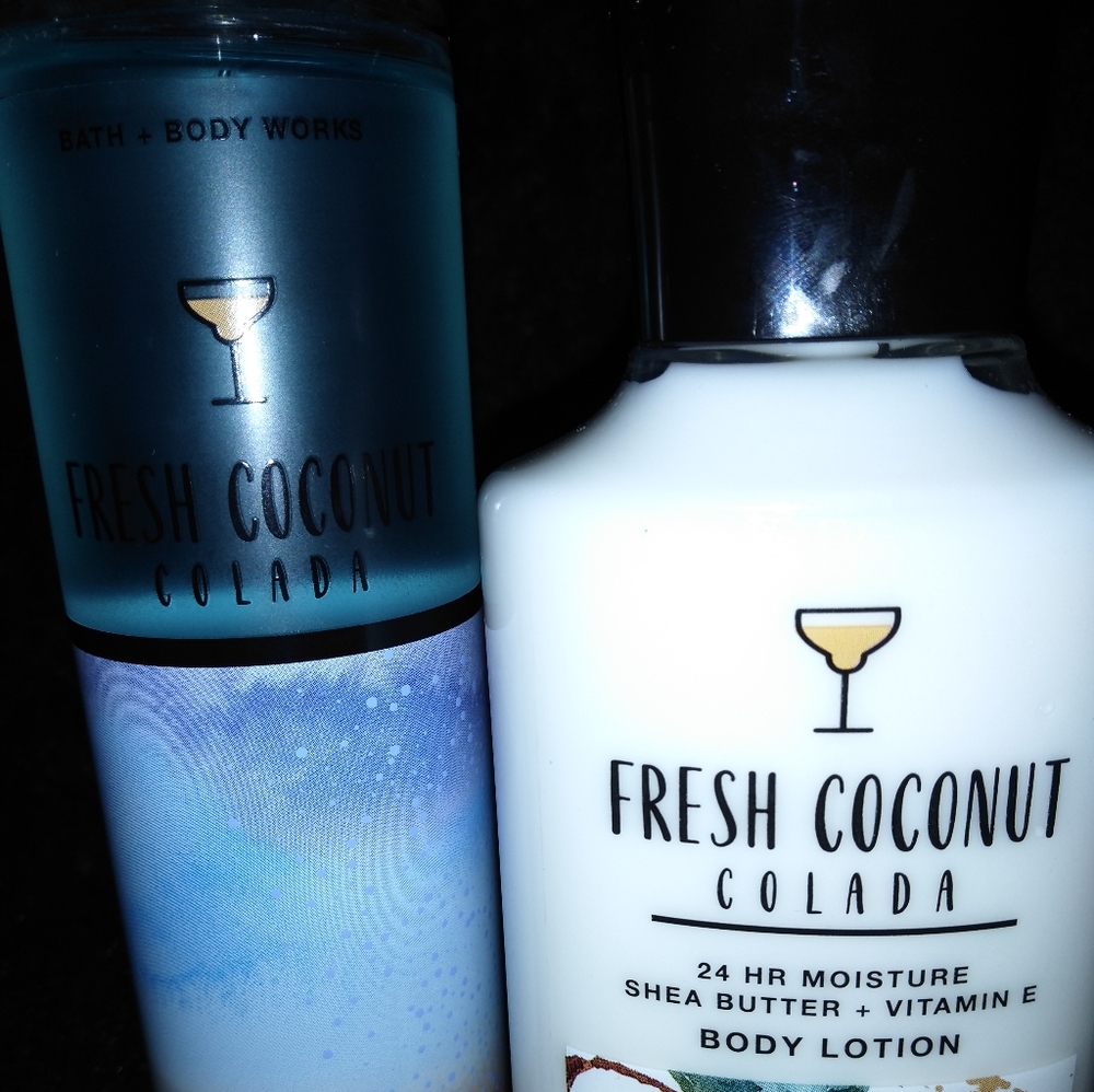 Fresh Coconut Colada Set ๐ฅฅ - Picture 3 of 3